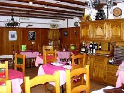 Inn Logis De La Licorne *