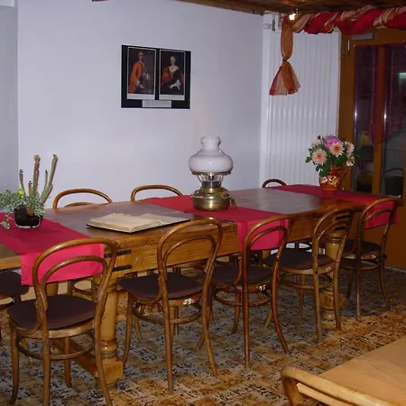 Logis De La Licorne * La Ferrière