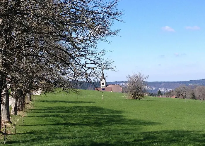 Logis De La Licorne Värdshus