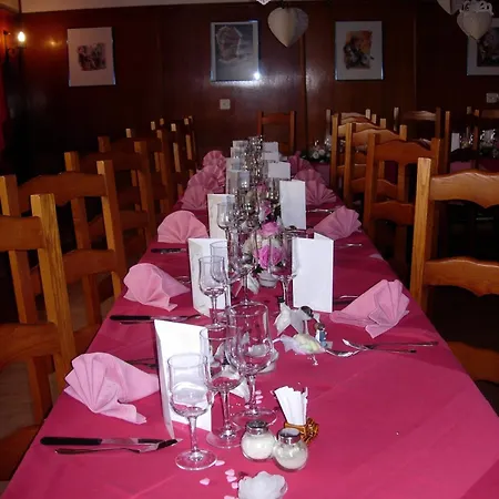 Logis De La Licorne La Ferrière