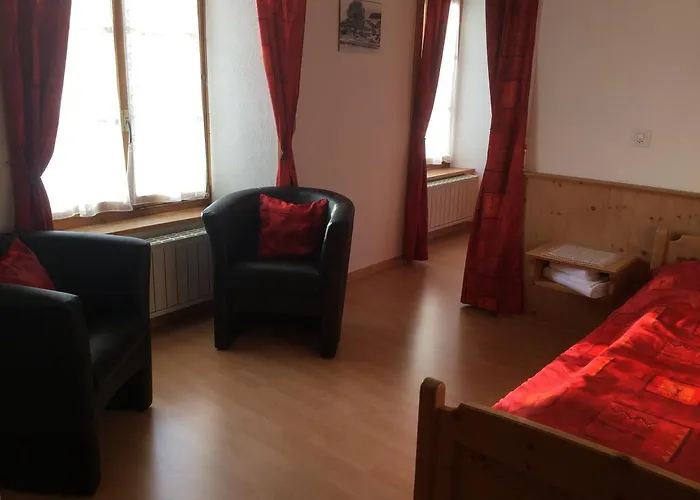 Inn Logis De La Licorne *