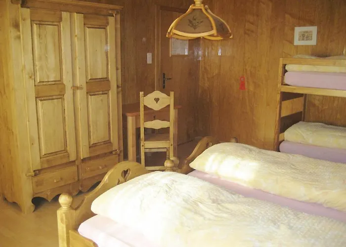 Logis De La Licorne Inn La Ferriere